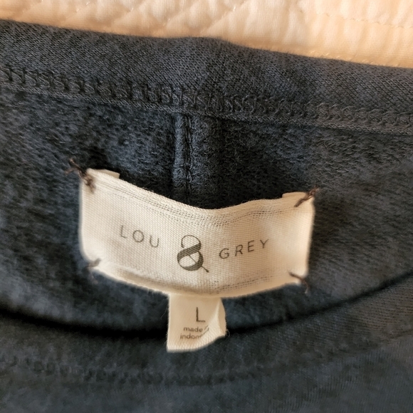 Lou & Grey signature soft dress - Picture 3 of 14